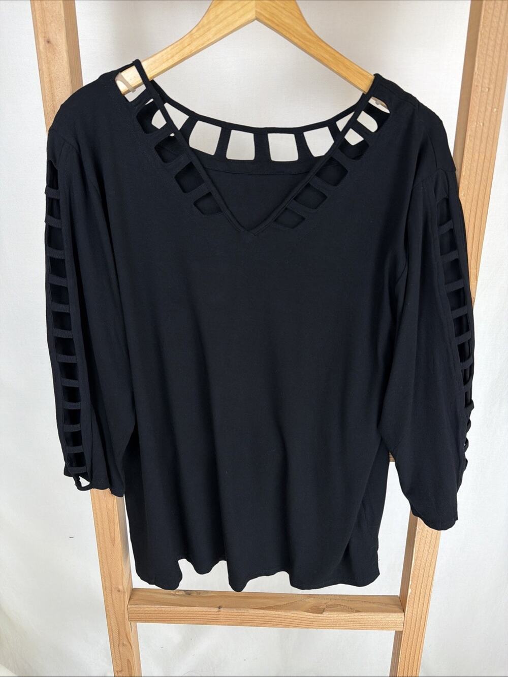 NWT Zen Knit Black V-Neck 3/4 Sleeve Cut-Out Details Long Top #0963 XXL